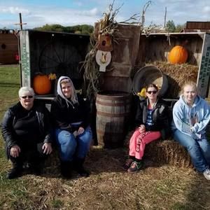 Meet your Posher, Sharlean